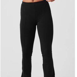 High-Waist 7/8 Zip It Flare Legging